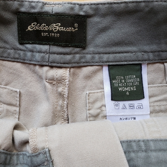Eddie Bauer Khaki Shorts - Picture 2 of 6